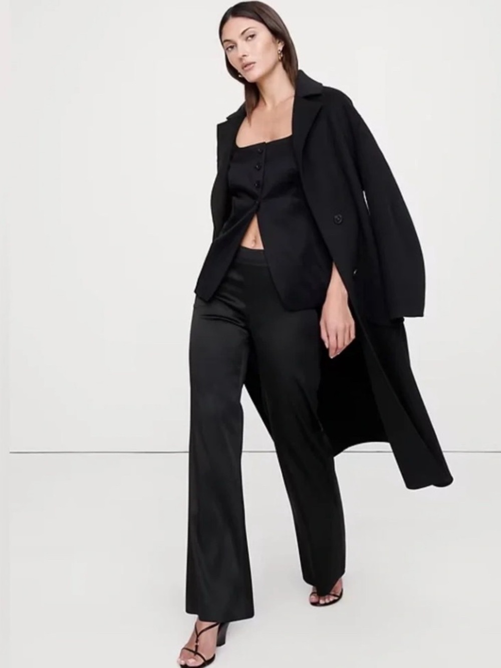 BANANA REPUBLIC MID-RISE KICK-FLARE SATIN ANKLE PANT